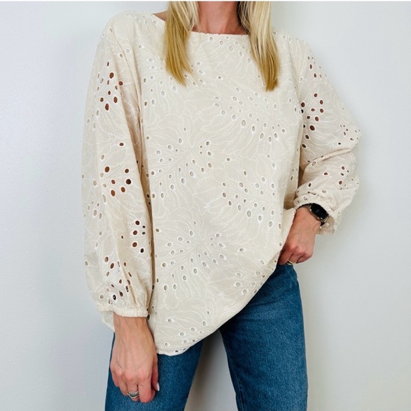 NWT Preston & York Elegant Cream Eyelet Women's Top - Picture 1 of 7